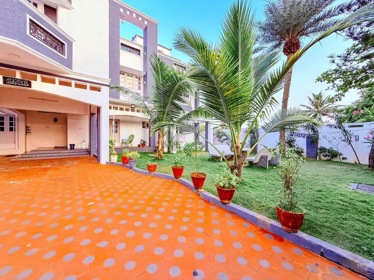 Marvel Times Beach House Chennai Exterior photo