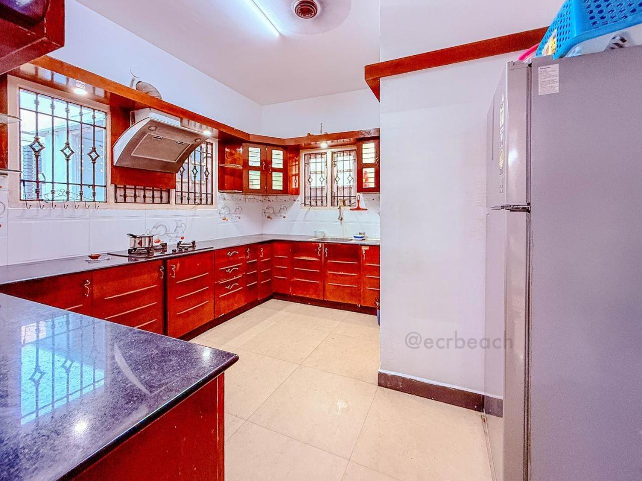 Marvel Times Beach House Chennai Exterior photo